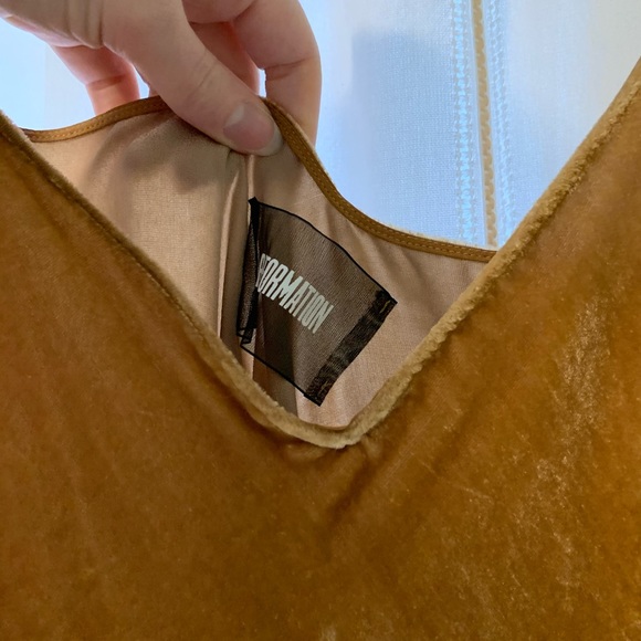 Reformation Larson velvet dress 💛 - Picture 3 of 4